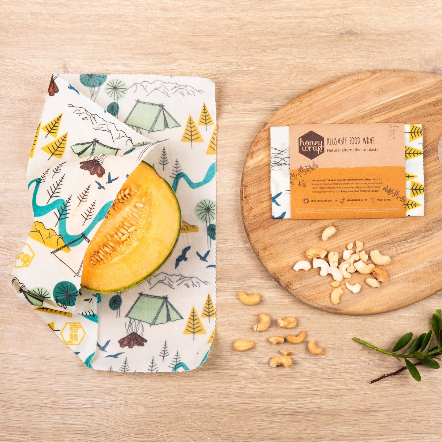 みつろうエコラップ Lサイズ (オーガニックコットン100%生地) Large Honeywrap (33cm x 35cm)